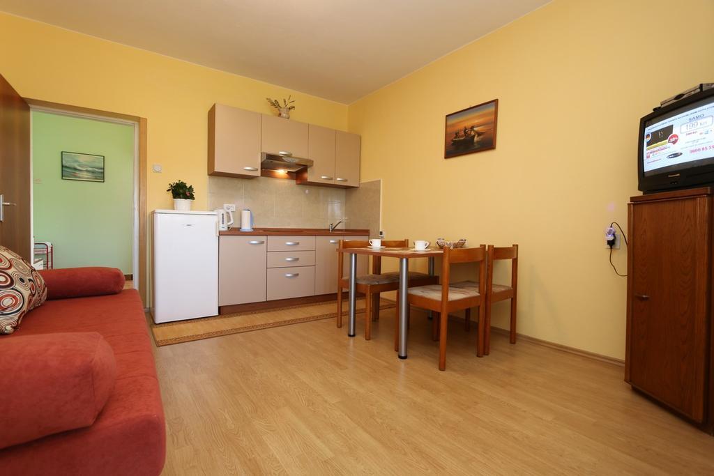 Apartment Mihajic M Климно Екстериор снимка